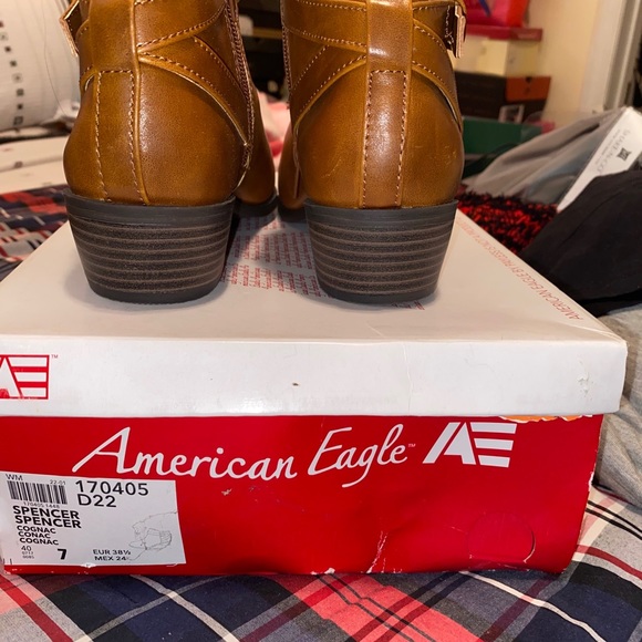 Brand new shoes - Picture 3 of 3